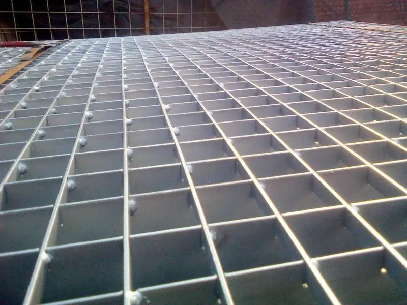 Interlocking Steel Grating